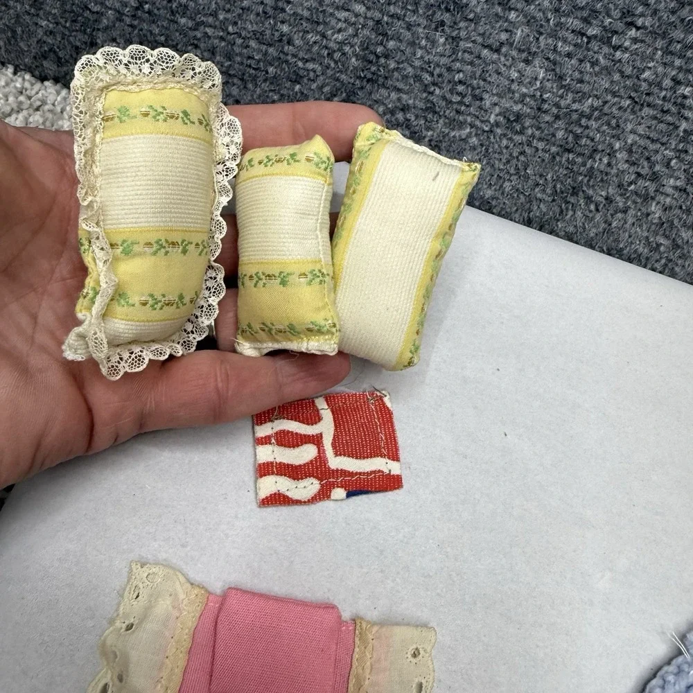 Vintage dollhouse‎ miniature rugs pillows door mats lot